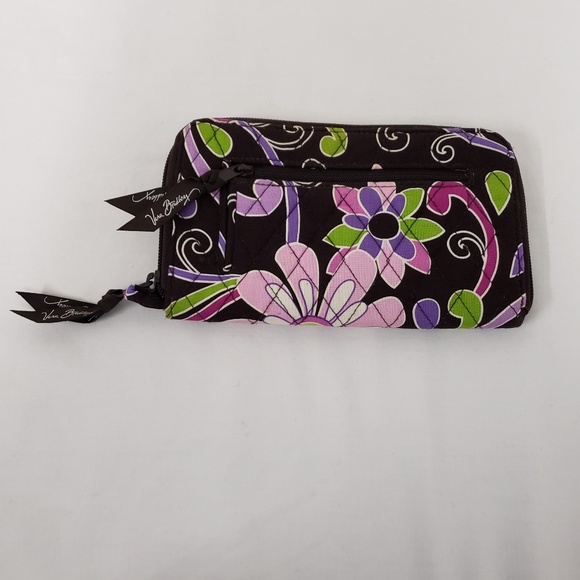 Vera Bradley Handbags - Vera bradley wallet